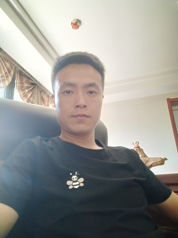 董星星的第一张照片--山西闪婚服务中心