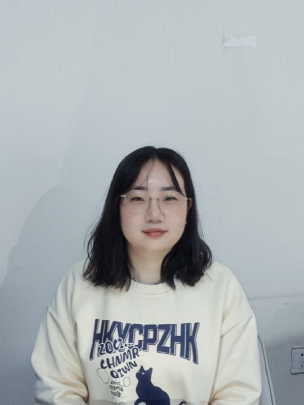 雪舞的第二张照片--山西闪婚服务中心