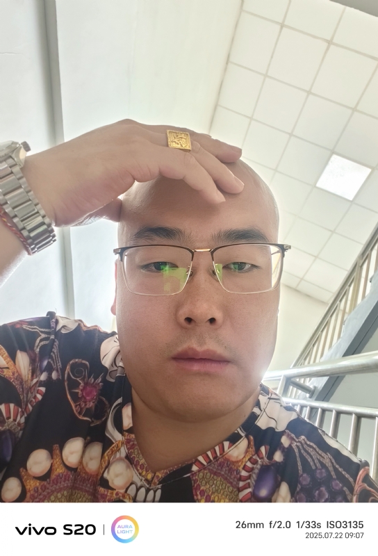 一生诺言的第五张照片--山西闪婚服务中心
